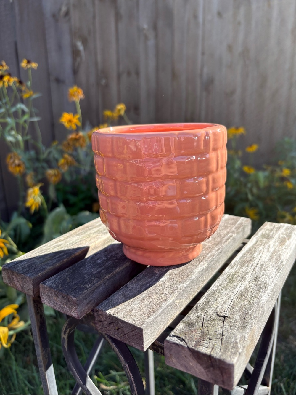 Haeger USA Footed Basket Weave Textured Coral Ceramic Planter